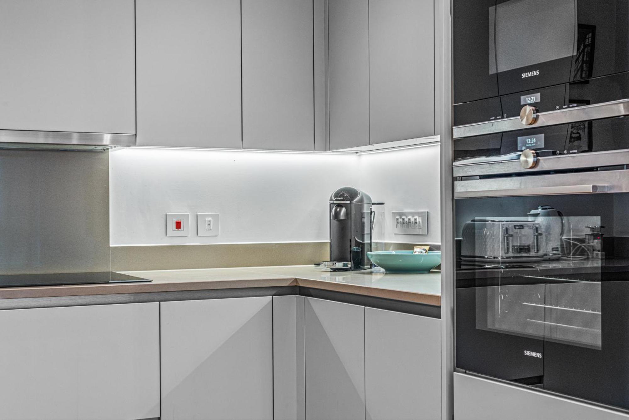 Londwell, Heart Of Notting Hill, Balcony Suite Luxury London Exteriör bild